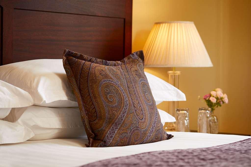 Macdonald Burlington Hotel